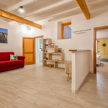 Dery Holiday La Torre Apartmán *