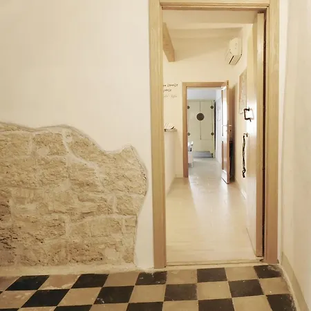 Dery Holiday La Torre Apartment *