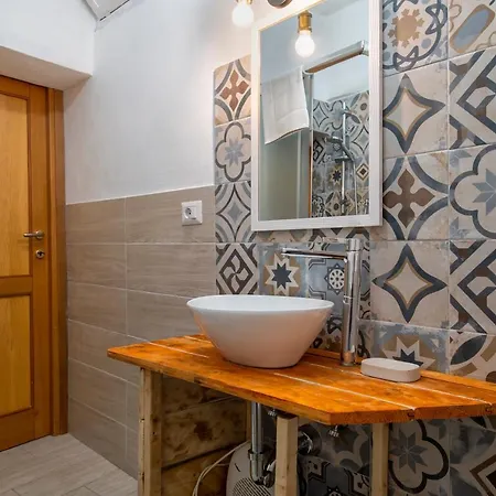 Apartment Dery Holiday La Torre