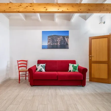Dery Holiday La Torre Apartment *